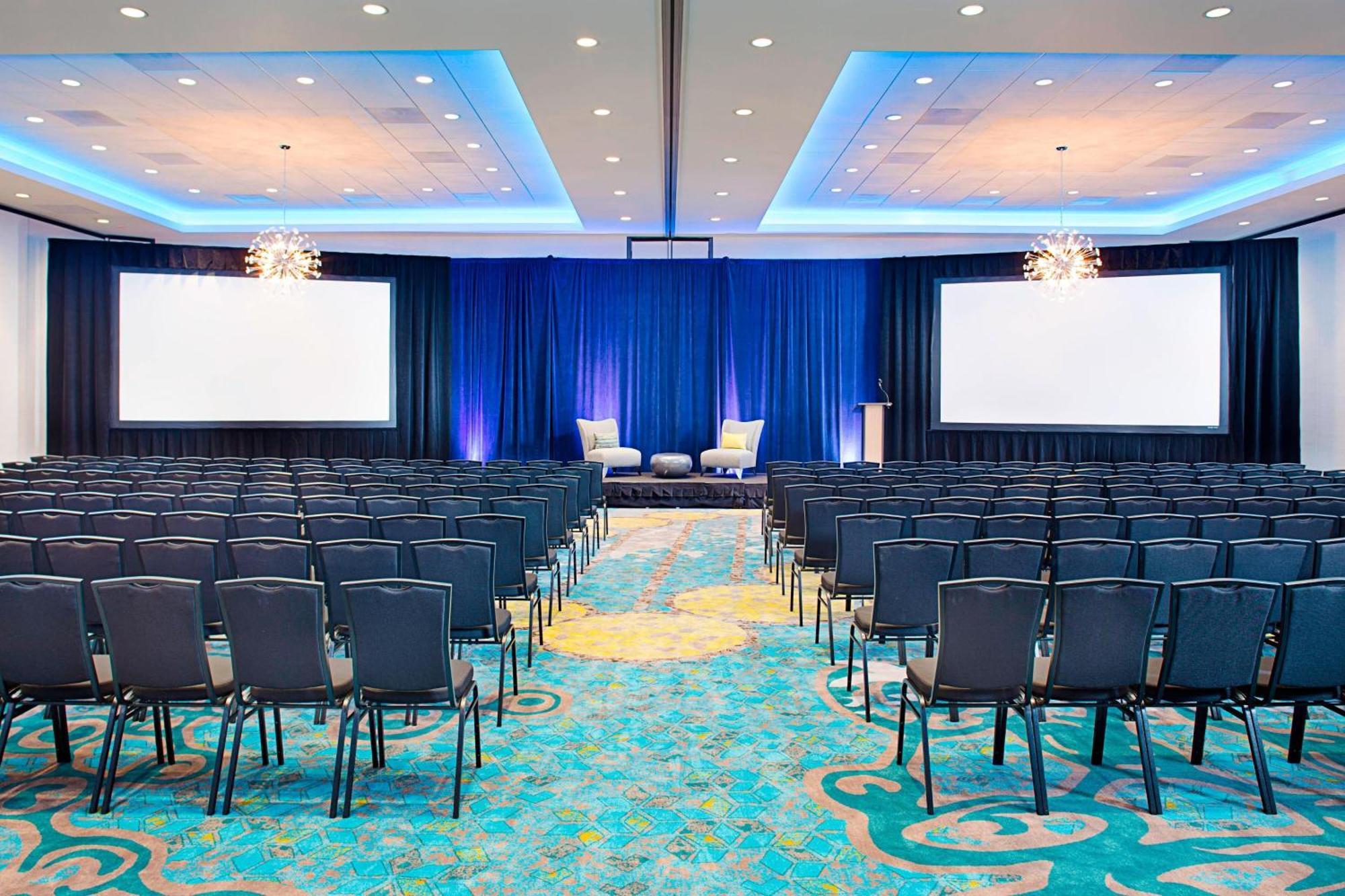 Courtyard By Marriott Dallas Carrollton And Carrollton Conference Center Extérieur photo