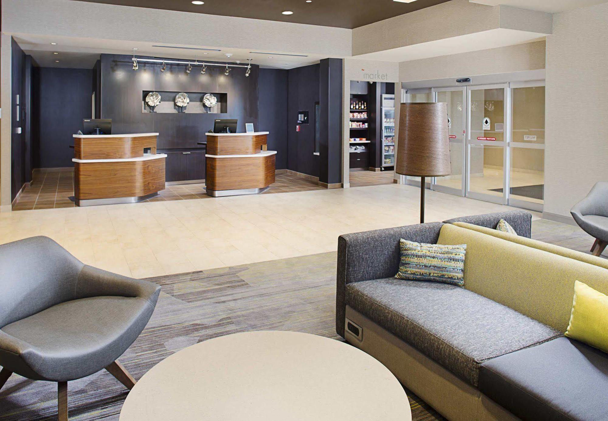 Courtyard By Marriott Dallas Carrollton And Carrollton Conference Center Extérieur photo